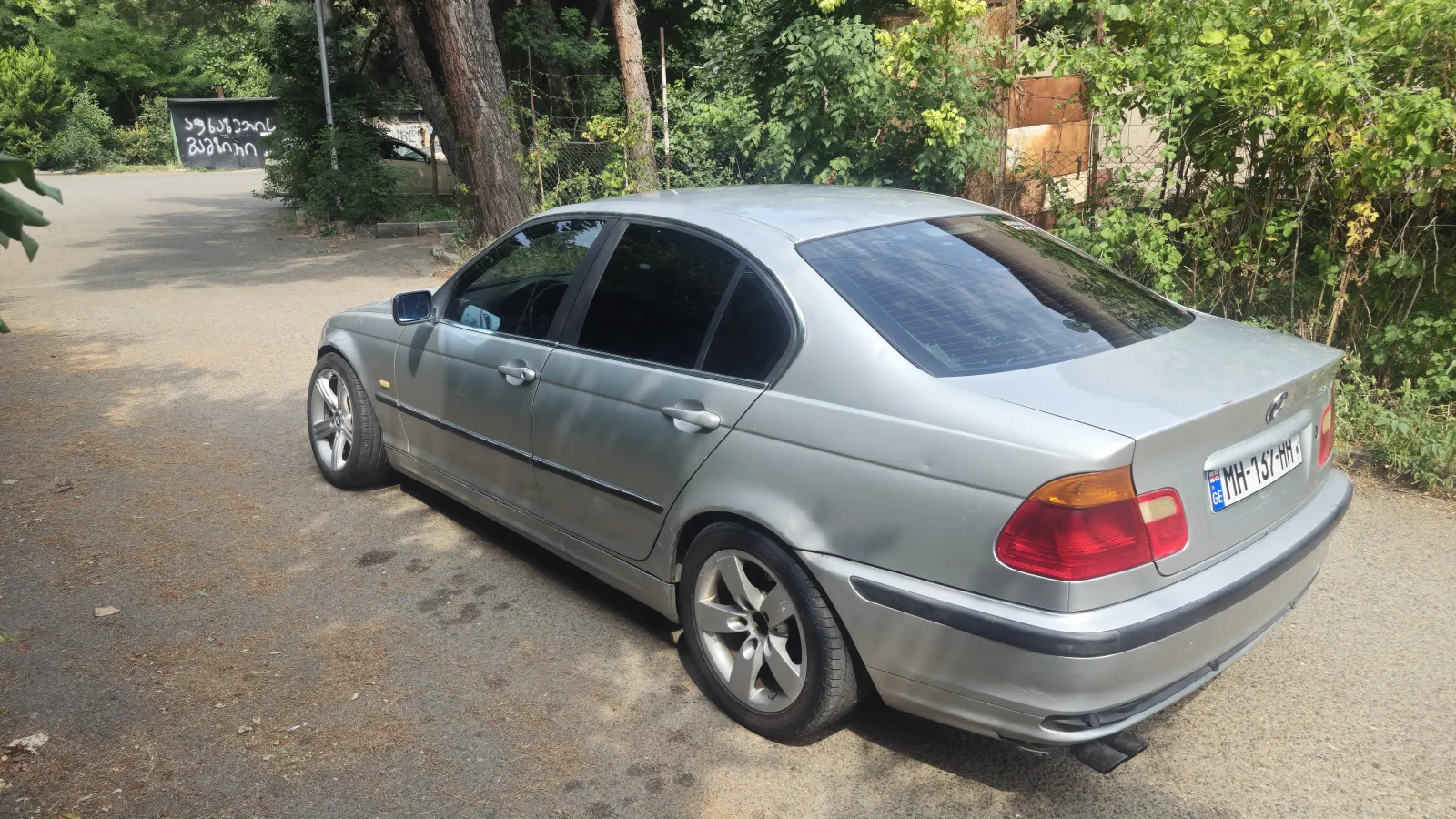BMW E46 2.5L