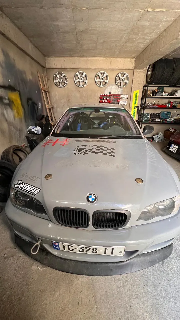 BMW E46 318CI 5L